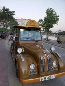 ベトナムのタクシー